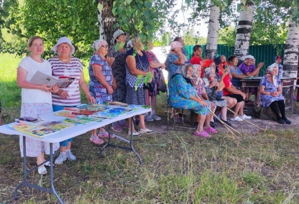 Внестационарное обслуживание читателей деревень Кораккасы и Сесмеры!
