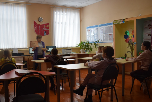 Познавательный калейдоскоп «Тайна русского языка в словарях» в Кашмашской сельской библиотеке Познавательный калейдоскоп «Тайна русского языка в словарях» в Кашмашской сельской библиотеке