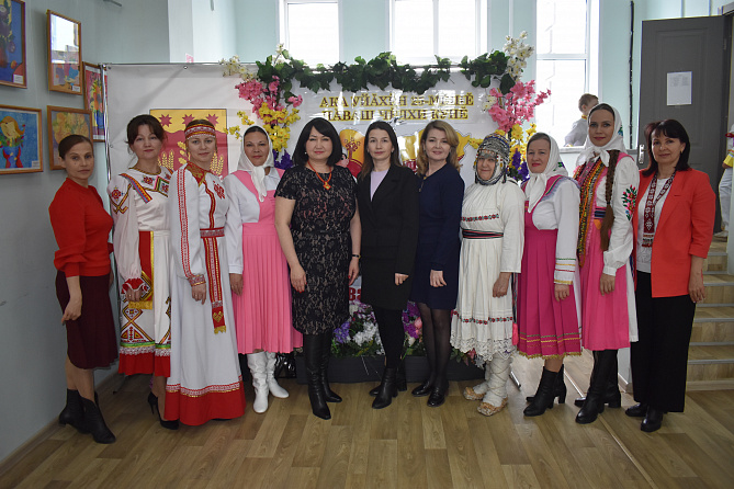 Литературно-музыкальный праздник «Ялан янра чăваш чĕлхи»,  посвященный Дню чувашского языка