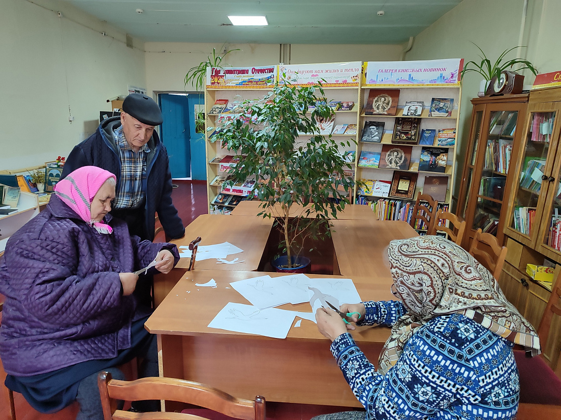 Мастер-класс «Окна Победы» в Анаткасинской сельской библиотеке. Мастер-класс «Окна Победы» в Анаткасинской сельской библиотеке.